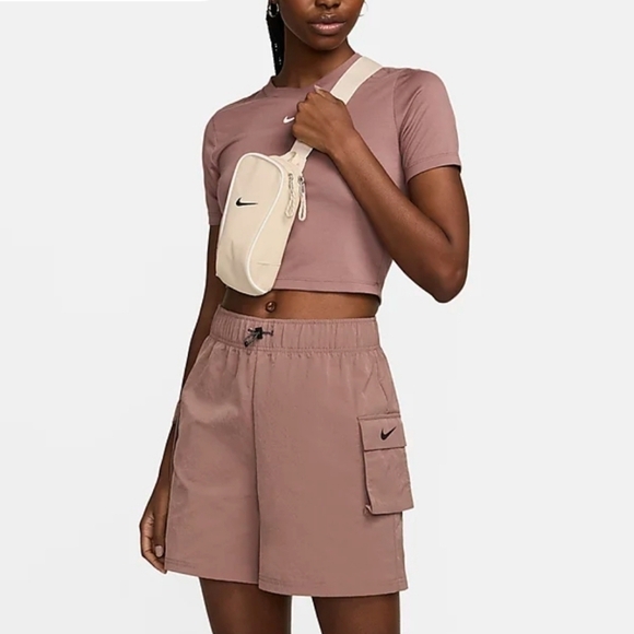 Nike Purple High‎ Waist Shorts Size XS NWT - Picture 4 of 10